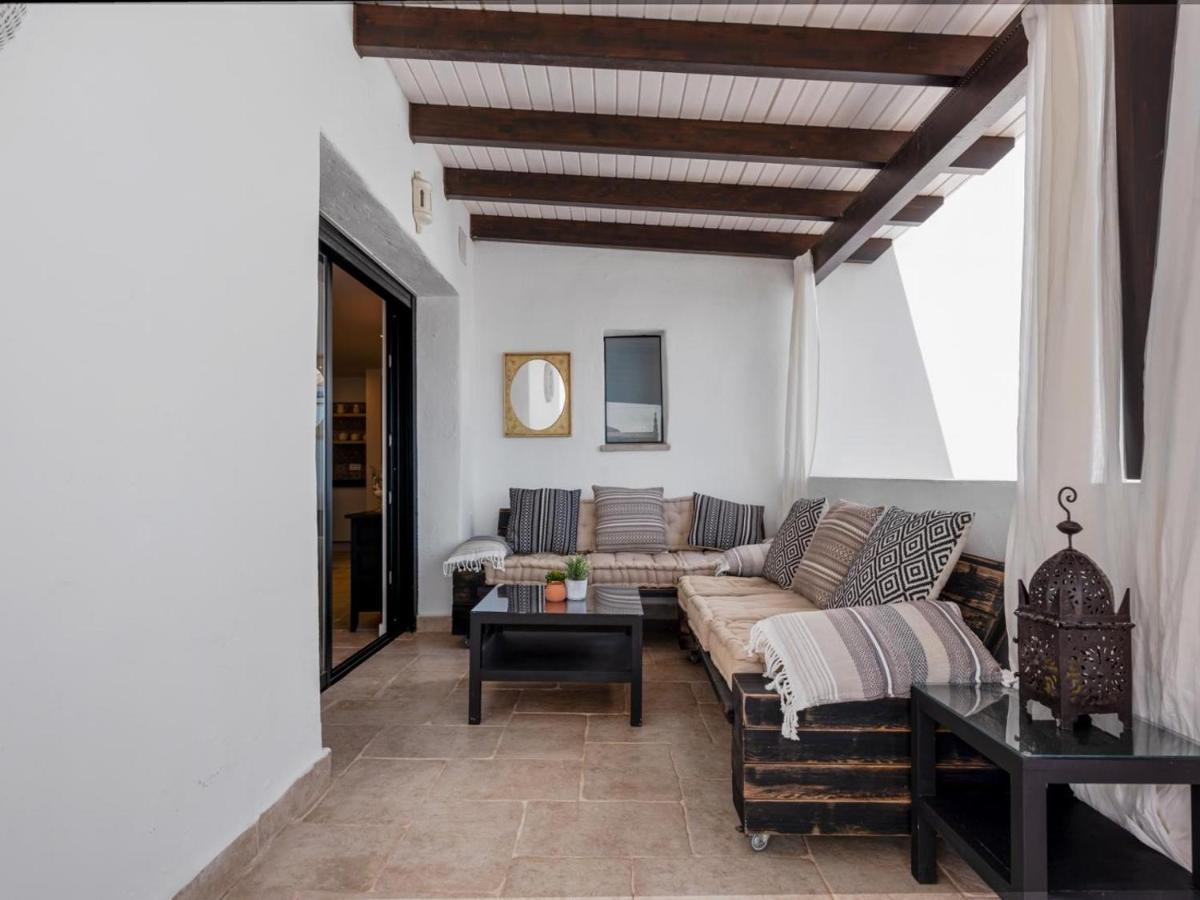 Frontline Mediterranean Escape Apartment