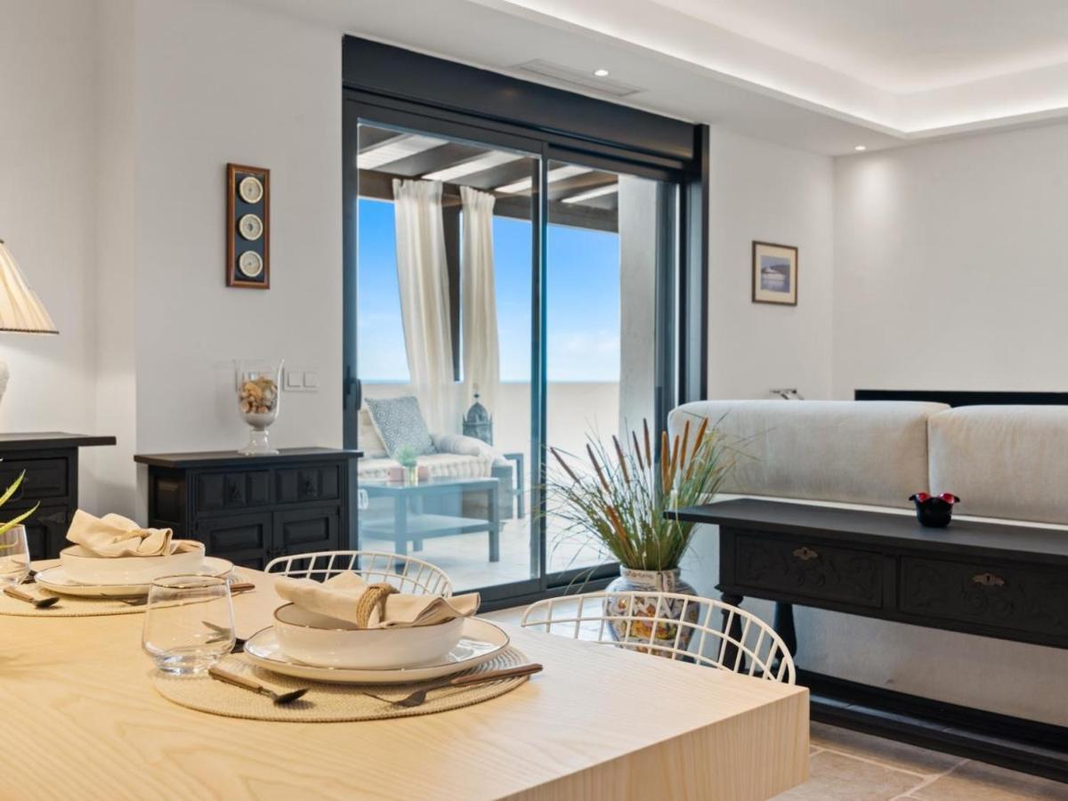 Frontline Mediterranean Escape Apartment Marbella